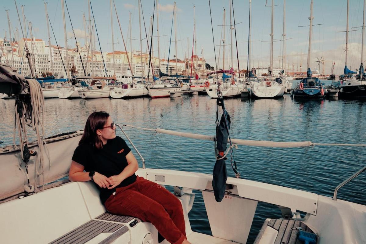 Surfbird Cozy Sailboat Escape Lisboa Exterior foto